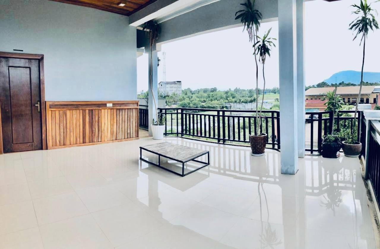 Mama'S Family Guesthouse كامبوت المظهر الخارجي الصورة